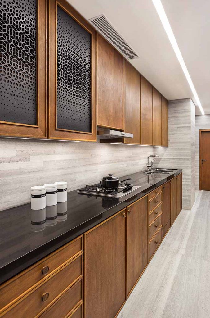 Kitchen cabinet